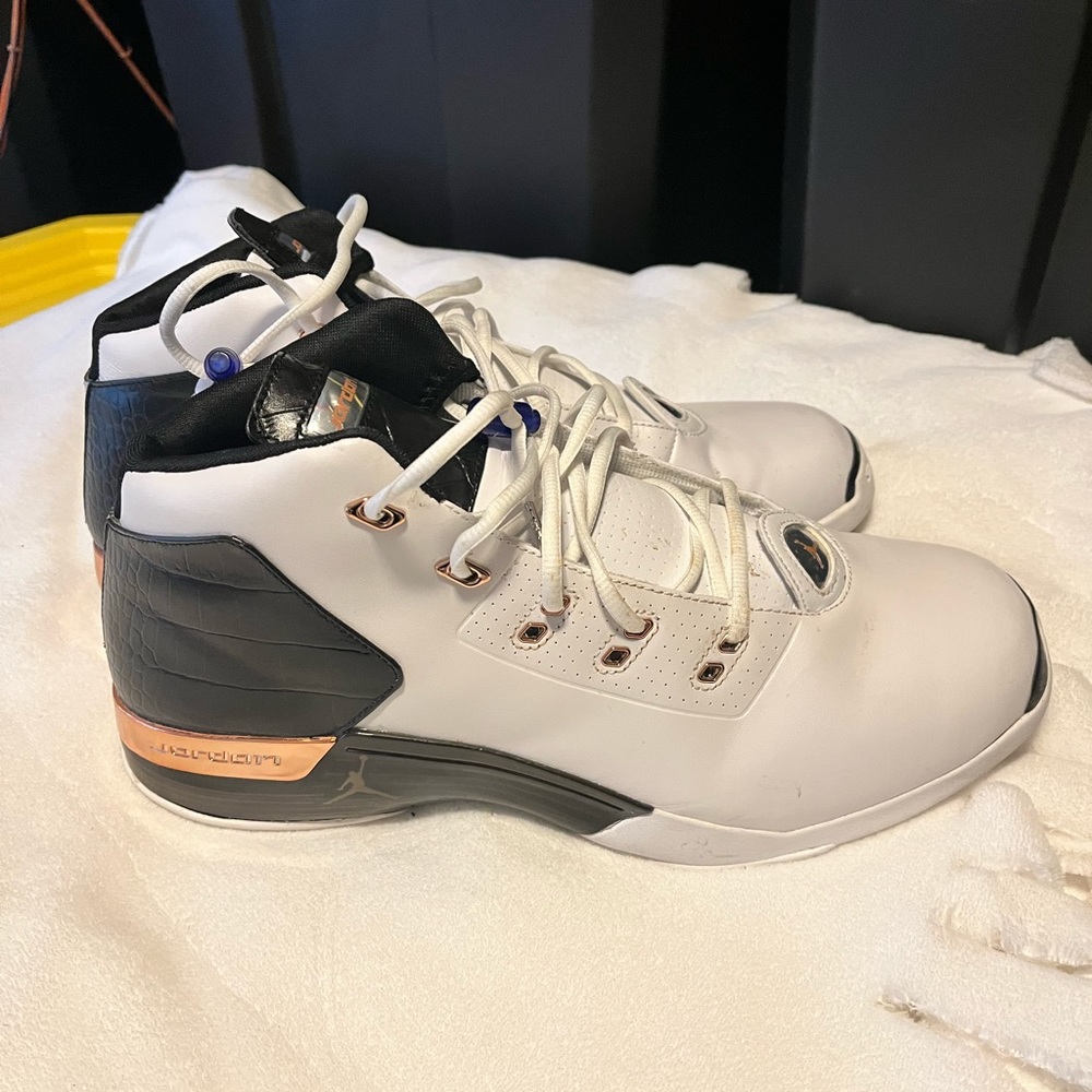 Jordan XI Retro TD